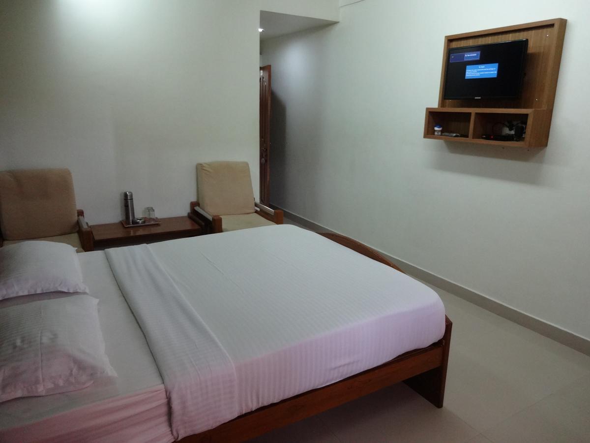 Hotel Madikeri Heritage Kültér fotó
