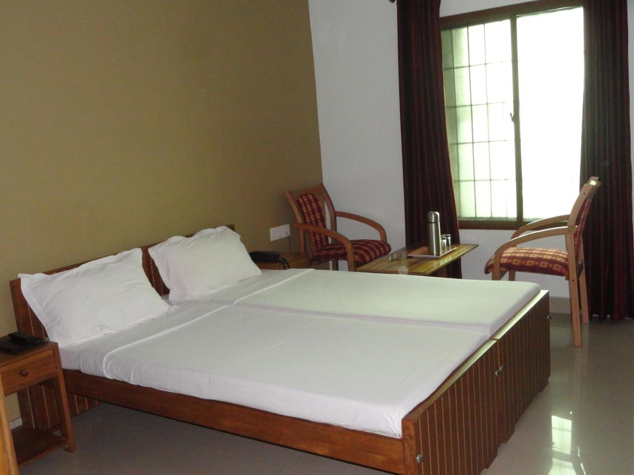 Hotel Madikeri Heritage Kültér fotó